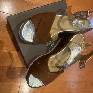 A.Testoni suede/metallic leather sandals, Italian size 39., US 8.5, new with box